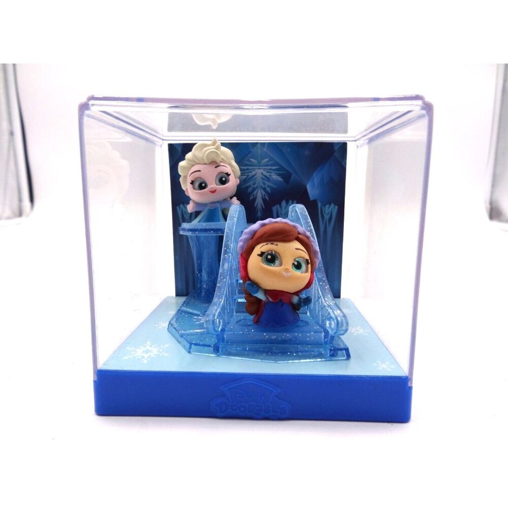 Disney Doorables Movie Moments Series 1  Frozen  Elsa and  Anna
